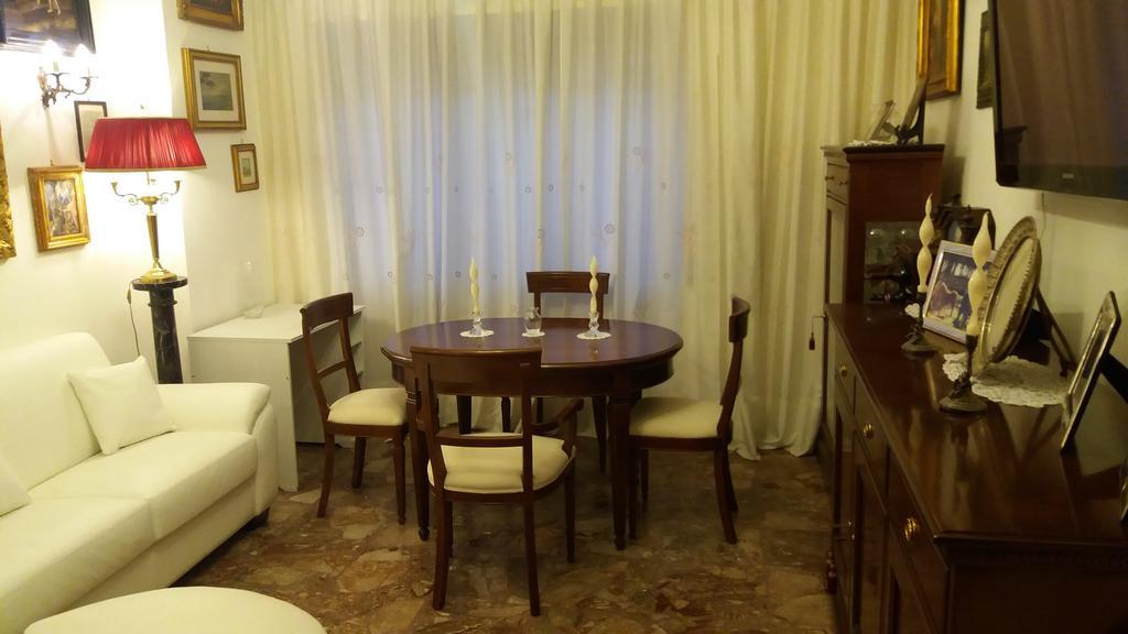 Il Marchese Del Grillo Gasthof Rom
